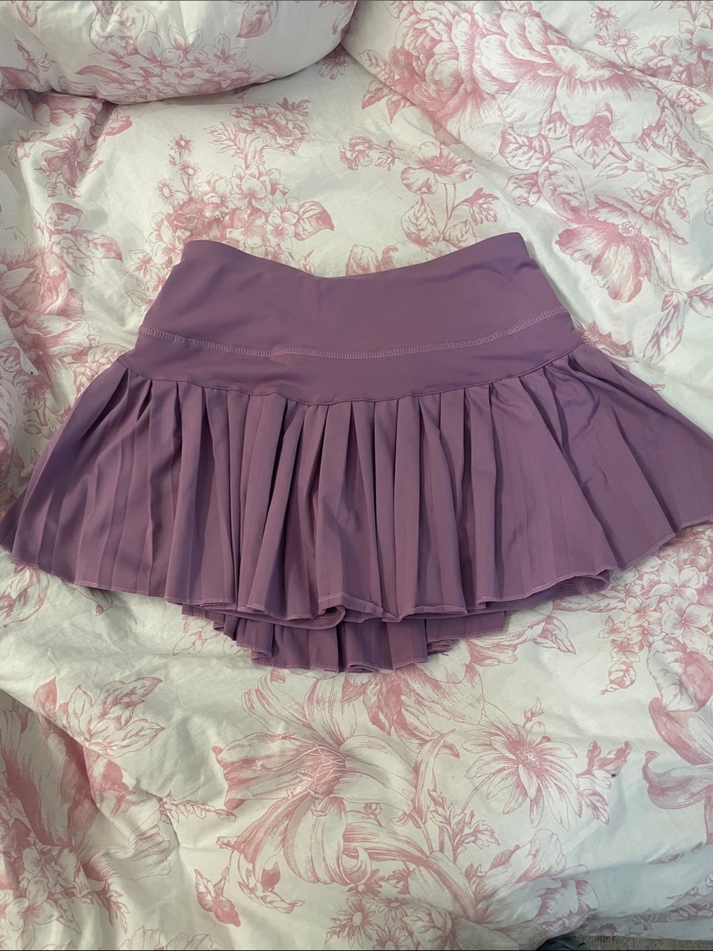 Pleated Athletic Skort in Lavender